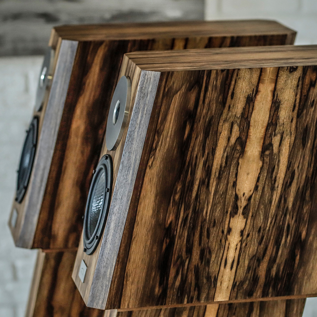 Акустика Ella Audio Filigrano  Seas Dynaudio 