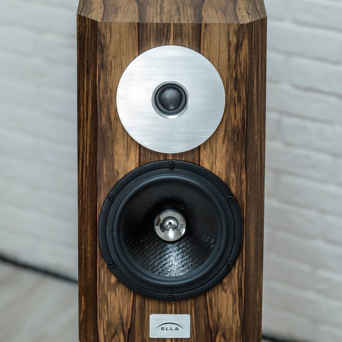 Акустика Ella Audio Filigrano  Seas Dynaudio 